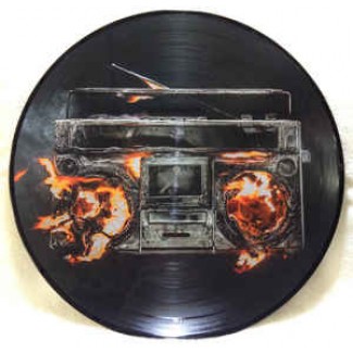 Revolution Radio (Picture)